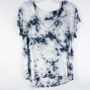 American Eagle "Favorite T"